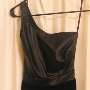 ONE SHOULDER MAXI DRESS